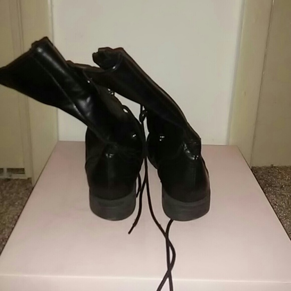 Women's Combat boots - Picture 2 of 5